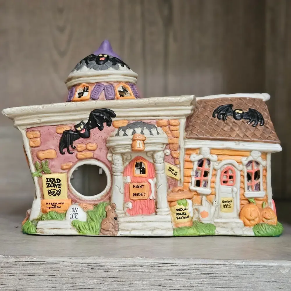Vintage Creepy Hollow Funeral Parlor | 1995 Lighted Halloween Village House